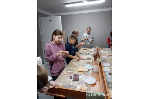 Warsztaty dla dzieci 10+ „Zabawy z drewnem”