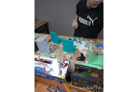 Warsztaty dla dzieci 10+ „Zabawy z drewnem”