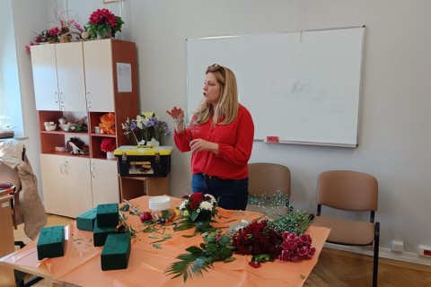 Warsztaty florystyczne dla seniorów