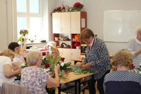 Warsztaty florystyczne dla seniorów
