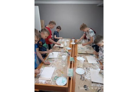 Warsztaty dla dzieci 10+ „Zabawy z drewnem”