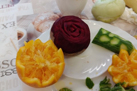 Warsztaty artystyczne dla seniorów - carving