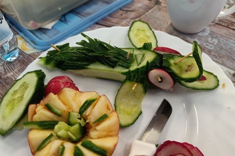 Warsztaty artystyczne dla seniorów - carving