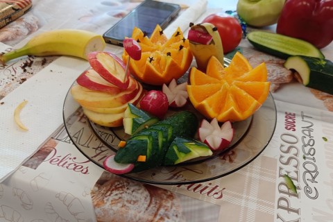 Warsztaty artystyczne dla seniorów - carving