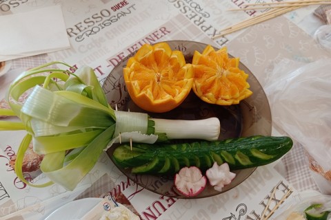 Warsztaty artystyczne dla seniorów - carving