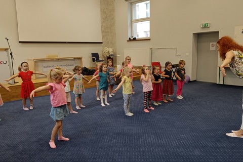 Zajęcia umuzykalniające dla dzieci w wieku 4-5 lat