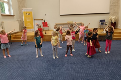 Zajęcia umuzykalniające dla dzieci w wieku 4-5 lat