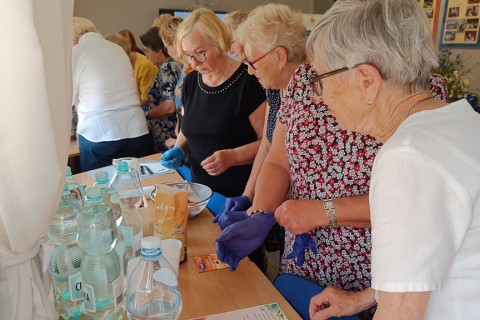 Warsztaty „Zioła smaczne, zdrowe i niezwykłe” - „Wiosenne mikstury”