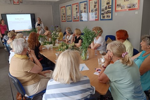 Warsztaty „Zioła smaczne, zdrowe i niezwykłe” - „Wiosenne mikstury”