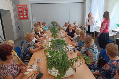 Warsztaty „Zioła smaczne, zdrowe i niezwykłe” - „Wiosenne mikstury”