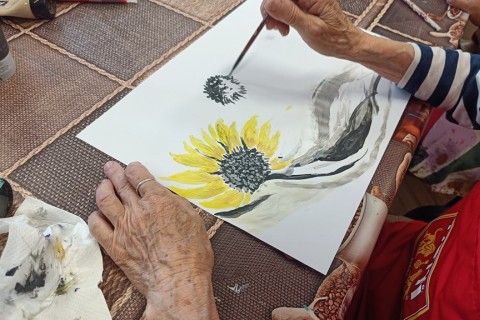 Warsztaty malarstwa dla seniorów