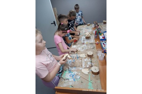 Warsztaty dla dzieci 10+ „Zabawy z drewnem”