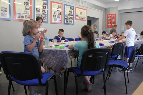 Warsztaty kreatywne dla dzieci 7+ medal dla Taty