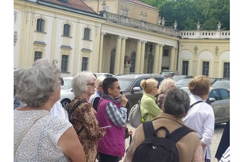 Spacer historyczny dla seniorów
