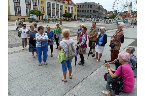 Spacer historyczny dla seniorów