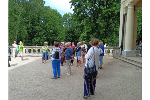 Spacer historyczny dla seniorów