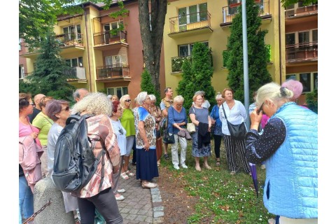 Spacer historyczny dla seniorów