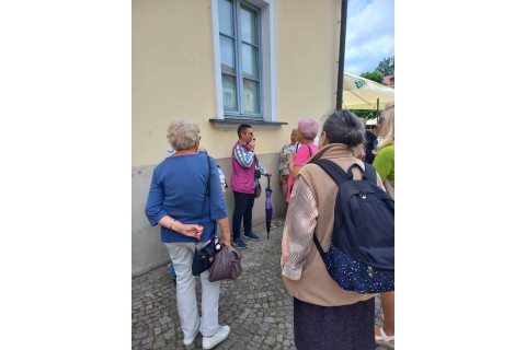 Spacer historyczny dla seniorów