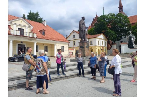Spacer historyczny dla seniorów