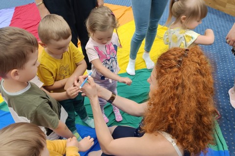 Zajęcia umuzykalniające dla dzieci w wieku 2-3 lata