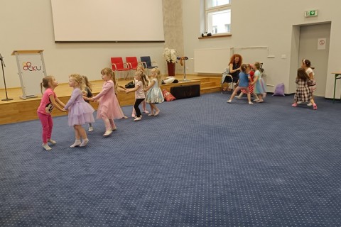 Zajęcia umuzykalniające dla dzieci w wieku 4-5 lat