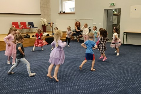 Zajęcia umuzykalniające dla dzieci w wieku 4-5 lat