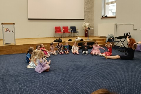 Zajęcia umuzykalniające dla dzieci w wieku 4-5 lat