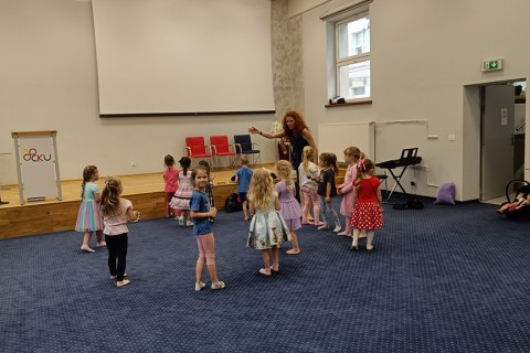 Zajęcia umuzykalniające dla dzieci w wieku 4-5 lat