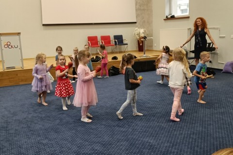 Zajęcia umuzykalniające dla dzieci w wieku 4-5 lat