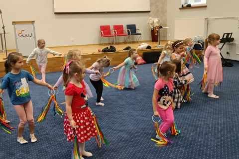 Zajęcia umuzykalniające dla dzieci w wieku 4-5 lat