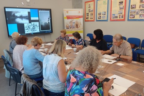 Warsztaty malarstwa dla seniorów