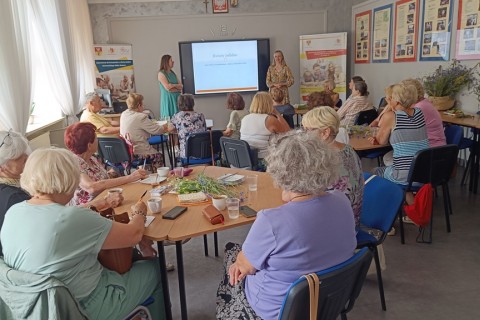 Zioła smaczne, zdrowe i niezwykłe- Kwieciste smaki i kolory