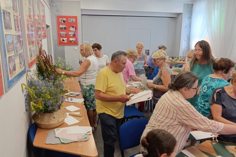 Zioła smaczne, zdrowe i niezwykłe- Kwieciste smaki i kolory