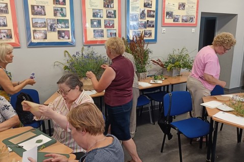 Zioła smaczne, zdrowe i niezwykłe- Kwieciste smaki i kolory