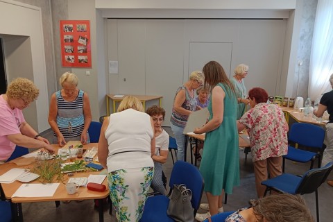 Zioła smaczne, zdrowe i niezwykłe- Kwieciste smaki i kolory