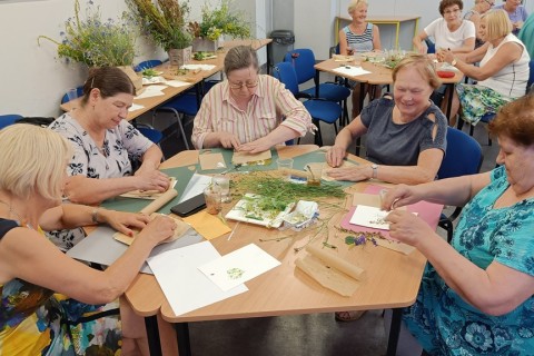Zioła smaczne, zdrowe i niezwykłe- Kwieciste smaki i kolory
