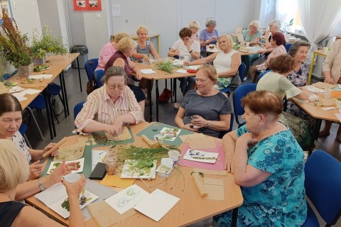 Zioła smaczne, zdrowe i niezwykłe- Kwieciste smaki i kolory
