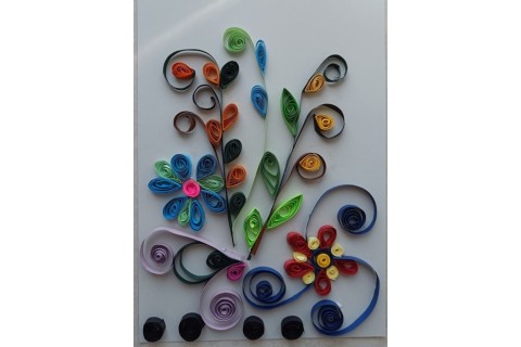 Warsztaty  seniorów - pocztówki metodą quillingu