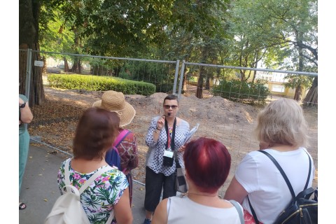 Seniorzy szlakiem WidziMisiów - spacer