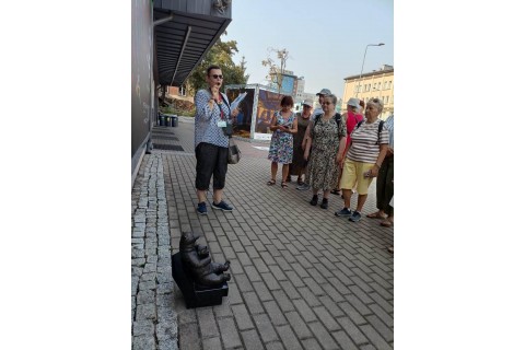 Seniorzy szlakiem WidziMisiów - spacer