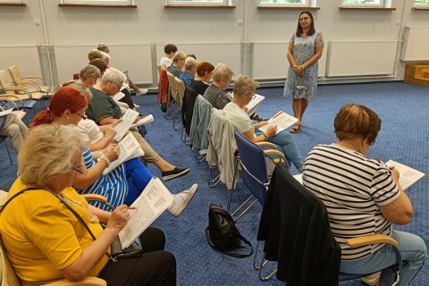 Ćwiczenia pamięci i koncentracji seniorów