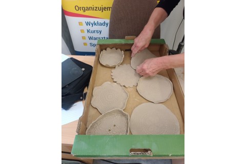 Warsztaty garncarstwa dla seniorów