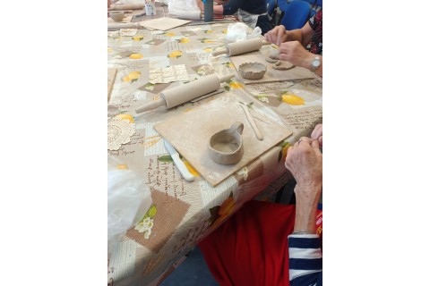 Warsztaty garncarstwa dla seniorów