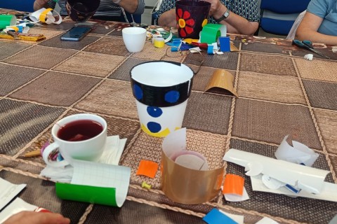 Warsztaty artystyczne dla seniorów - mozaika