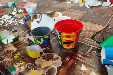 Warsztaty artystyczne dla seniorów - mozaika