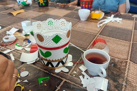 Warsztaty artystyczne dla seniorów - mozaika