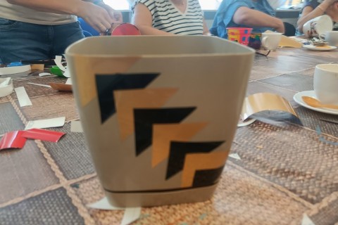 Warsztaty artystyczne dla seniorów - mozaika