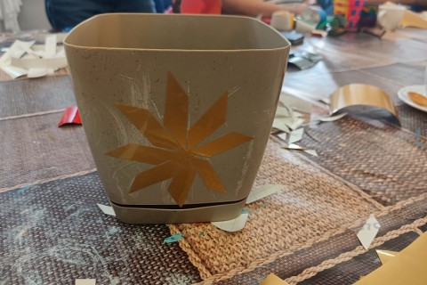 Warsztaty artystyczne dla seniorów - mozaika