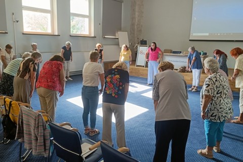 Ćwiczenia pamięci i koncentracji seniorów