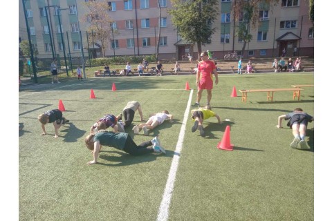 ZAJĘCIA SPORTOWE DLA DZIECI KLAS I - IV